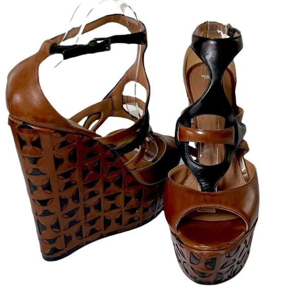 ALAIA Paris Leather Wedge Sandals